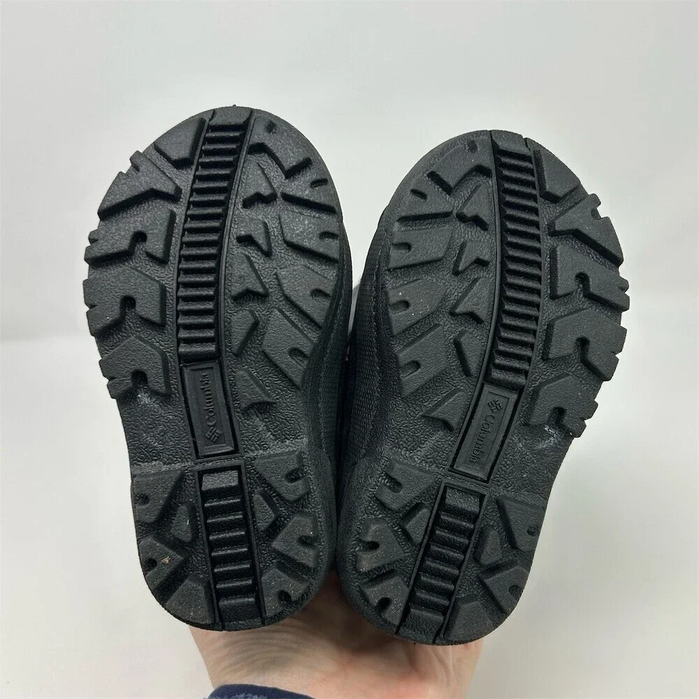 Columbia Powderbug Plus II Kids Winter Snow Boots Black Gray Waterproof Size 7
